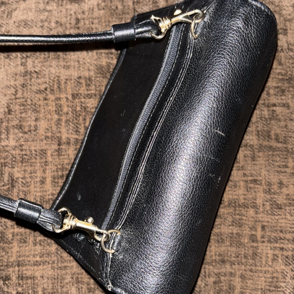 Liz Claiborne Collection Crossbody Purse - Picture 7 of 10